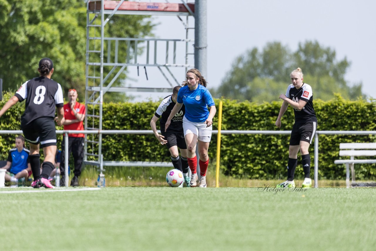 Bild 261 - wBJ SH-Pokalfinale  Holstein-Kiel - SV Viktoria : Ergebnis: 1:0